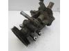 Power steering pump from a Peugeot Boxer (U9) 2.2 HDi 120 Euro 4 2011