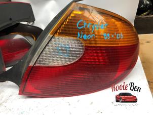Używane Tylne swiatlo pozycyjne prawe Chrysler Neon II 2.0 16V LE,SE,CS,Sport Cena € 25,00 Procedura marży oferowane przez Rooie Ben autodemontage
