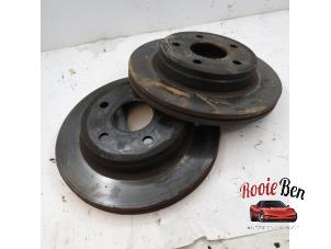 Used Front brake disc Dodge Ram 3500 Standard Cab (DR/DH/D1/DC/DM) 5.7 V8 Hemi 1500 4x4 Price on request offered by Rooie Ben autodemontage