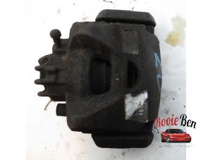 Used Front brake calliper, left Citroen Berlingo 1.6 Hdi 75 Price on request offered by Rooie Ben autodemontage