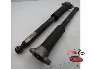Used Shock absorber kit Mercedes E (W213) E-200 2.0 Turbo 16V Price on request offered by Rooie Ben autodemontage