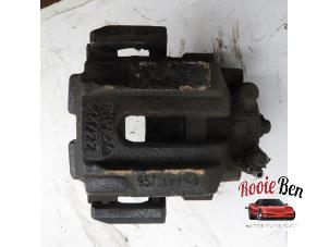 Used Rear brake calliper, left BMW 3 serie (E90) 330i 24V Price € 35,00 Margin scheme offered by Rooie Ben autodemontage