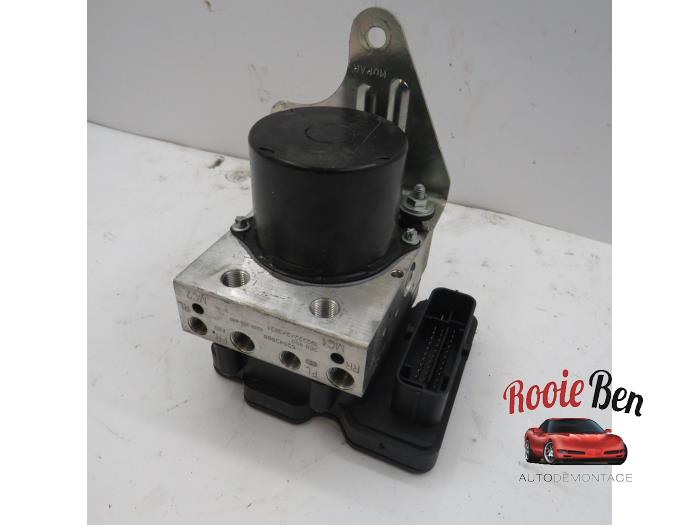 Gebruikte Pompa ABS Fiat 500 (312) 1.4 T-Jet 16V Abarth 595 Prijs € 50,00 Margeregeling aangeboden door Rooie Ben autodemontage