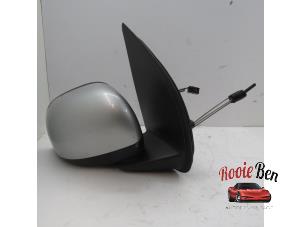 Used Wing mirror, right Fiat Panda (312) 1.2 69 Price on request offered by Rooie Ben autodemontage