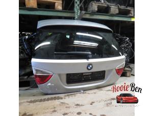 Used Tailgate BMW 3 serie Touring (E91) Price € 100,00 Margin scheme offered by Rooie Ben autodemontage