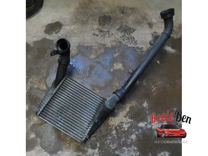 Usados Intercooler Volkswagen Touareg (7LA/7L6) 2.5 TDI R5 Precio € 50,00 Norma de margen ofrecido por Rooie Ben autodemontage