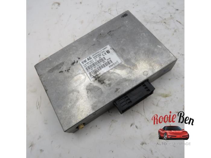 Begagnade Bluetooth-modul Volkswagen Touareg (7LA/7L6) 2.5 TDI R5 Pris € 75,00 Marginaltabell erbjuds av Rooie Ben autodemontage
