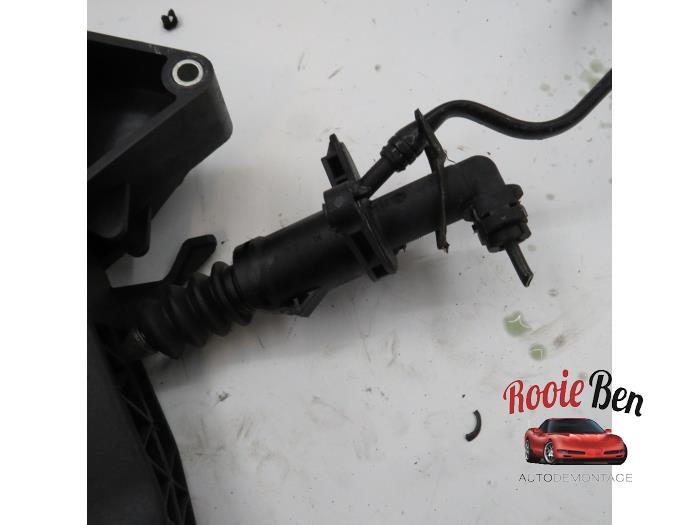 Clutch pedal Volkswagen Touareg 2.5 TDI R5 7L0721318