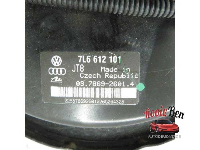 Brake servo from a Volkswagen Touareg (7LA/7L6) 2.5 TDI R5 2005