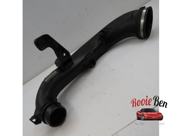 Gebrauchte Intercooler Rohr Landrover Range Rover Evoque (LVJ/LVS) 2.2 eD4 16V 5-drs. Preis € 50,00 Margenregelung angeboten von Rooie Ben autodemontage