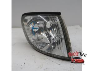 Used Indicator, right Hyundai H-1/H-200 2.5 Tdi Price on request offered by Rooie Ben autodemontage