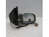 Wing mirror, right from a Volkswagen Polo IV (9N1/2/3) 1.4 16V 2002