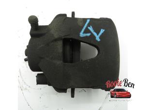 Used Front brake calliper, left Seat Ibiza IV (6J5) 1.2 12V Price on request offered by Rooie Ben autodemontage