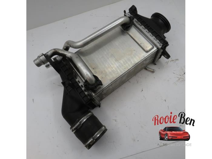 Usados Intercooler Mercedes GLC (X253) 2.0 300 16V 4-Matic Precio € 150,00 Norma de margen ofrecido por Rooie Ben autodemontage