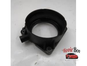 Used Carburettor gasket Mercedes GLC (X253) 2.0 300 16V 4-Matic Price on request offered by Rooie Ben autodemontage