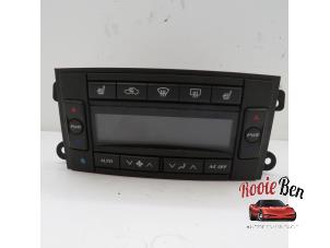 Używane Panel sterowania nagrzewnicy Cadillac SRX 3.6 V6 24V AWD Cena na żądanie oferowane przez Rooie Ben autodemontage