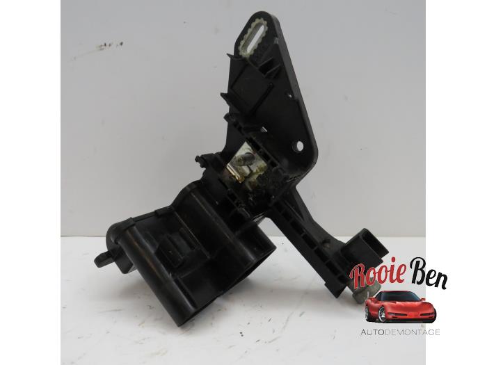 Gebrauchte Stromverteiler BMW 4 serie Gran Coupe (F36) 435i 3.0 24V Preis € 50,00 Margenregelung angeboten von Rooie Ben autodemontage