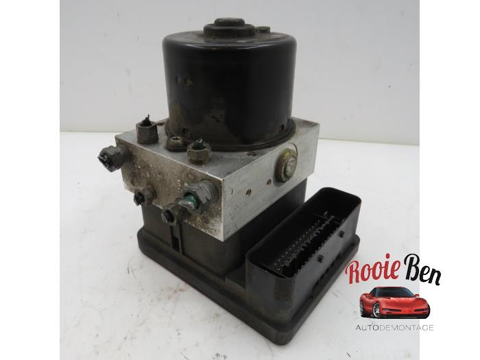 Begagnade ABS-pump Citroen C5 II Berline (RC) 2.0 HDiF 16V Pris € 50,00 Marginaltabell erbjuds av Rooie Ben autodemontage