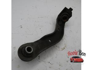 Used Chassis bar, front Renault Clio III (BR/CR) 1.5 dCi FAP Price on request offered by Rooie Ben autodemontage