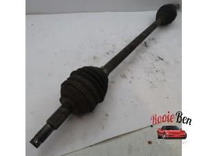 Used Front drive shaft, right Chrysler Voyager/Grand Voyager (RG) 2.8 CRD 16V Autom. Price € 60,00 Margin scheme offered by Rooie Ben autodemontage