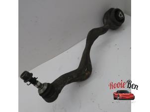 Used Front lower wishbone, left BMW 3 serie (E90) 318i 16V Price € 40,00 Margin scheme offered by Rooie Ben autodemontage