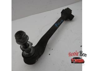 Used Front lower wishbone, right BMW 3 serie (E90) 318i 16V Price € 40,00 Margin scheme offered by Rooie Ben autodemontage