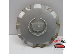 Used Hub cap Chrysler Pacifica 3.5 V6 24V Price on request offered by Rooie Ben autodemontage