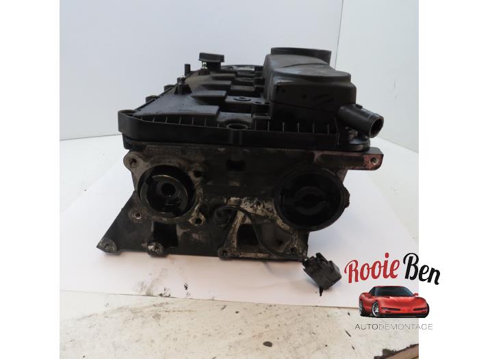 Cylinder head from a Peugeot Boxer (U9) 2.2 HDi 120 Euro 4 2011