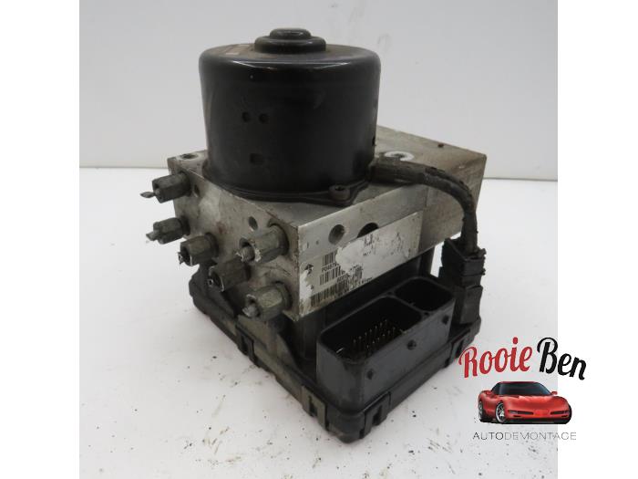 Begagnade ABS-pump Chrysler Sebring (JR) 2.7 V6 24V Pris € 60,00 Marginaltabell erbjuds av Rooie Ben autodemontage