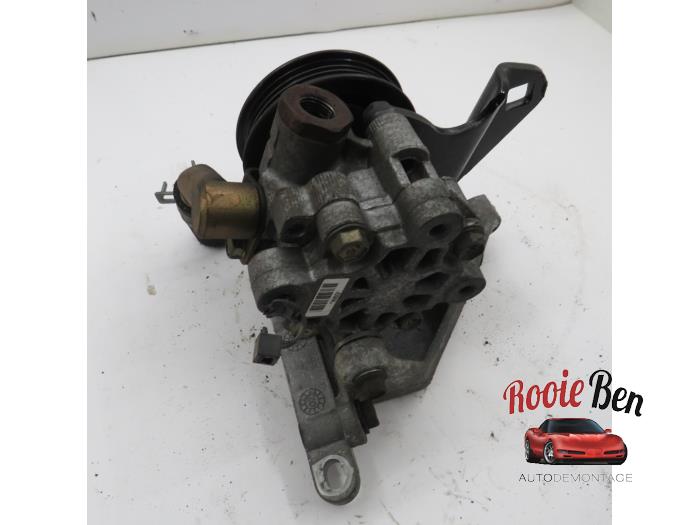 Usagé Pompe de direction Chrysler Sebring (JR) 2.7 V6 24V Prix € 50,00 Règlement à la marge proposé par Rooie Ben autodemontage