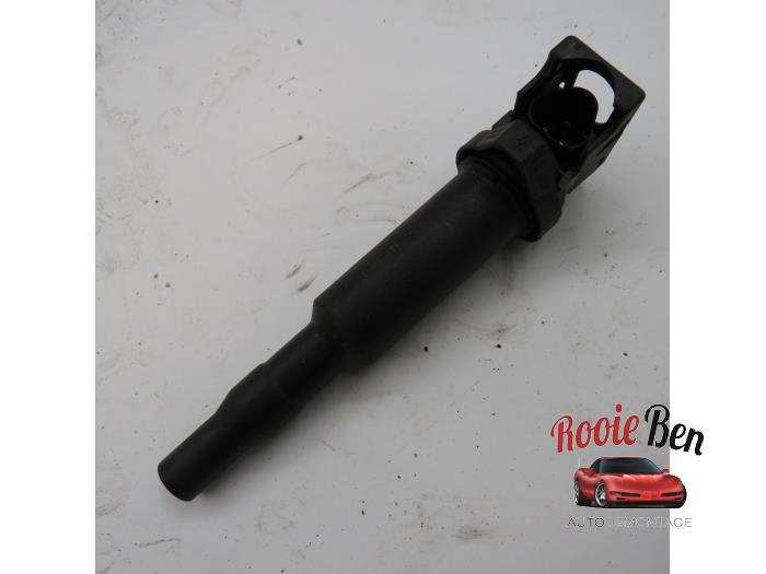 Usagé Bobine BMW 1 serie (E82) 125i 24V Prix € 25,00 Règlement à la marge proposé par Rooie Ben autodemontage