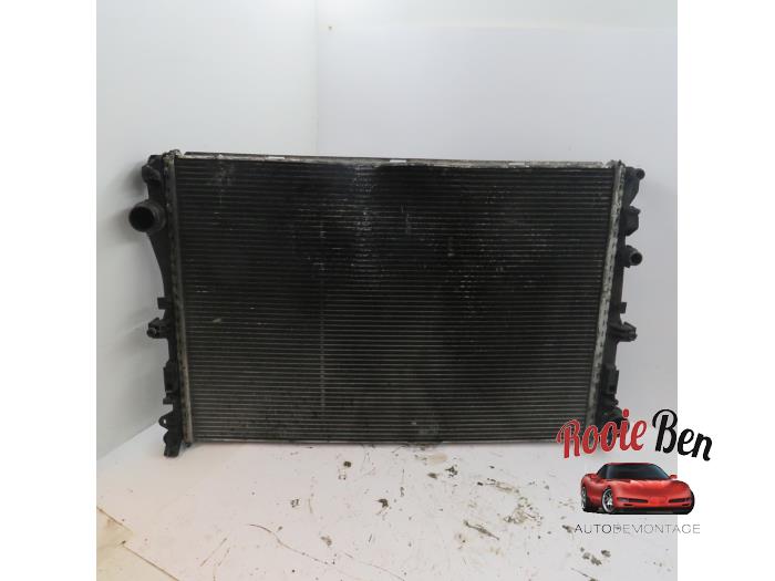 Usagé Radiateur Mercedes C (W205) C-350 e 2.0 16V Prix € 100,00 Règlement à la marge proposé par Rooie Ben autodemontage
