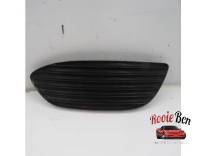 Used Fog light cover plate, right Mercedes C (W205) C-350 e 2.0 16V Price on request offered by Rooie Ben autodemontage