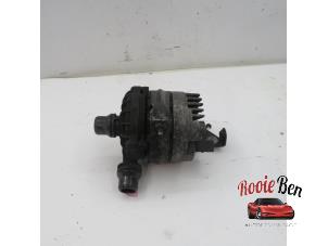 Used Water pump Mercedes C (W205) C-350 e 2.0 16V Price on request offered by Rooie Ben autodemontage