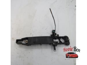 Used Rear door handle 4-door, right Cadillac STS (K63) 3.6 V6 24V VVT Li Price on request offered by Rooie Ben autodemontage
