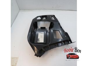 Used Rear bumper bracket, left BMW 1 serie (F20) 116d 1.5 12V TwinPower Price on request offered by Rooie Ben autodemontage