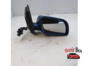 Used Wing mirror, right Volkswagen Polo IV (9N1/2/3) 1.9 TDI 100 Price € 25,00 Margin scheme offered by Rooie Ben autodemontage