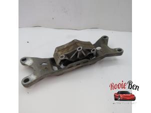 Used Gearbox mount Ford Usa Mustang V 5.0 GT V8 32V Price on request offered by Rooie Ben autodemontage