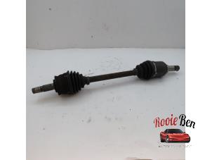 Used Front drive shaft, left Fiat Panda (169) 1.1 Fire Price € 50,00 Margin scheme offered by Rooie Ben autodemontage