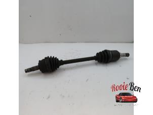 Used Front drive shaft, left Fiat Panda (169) 1.2 Fire Price € 25,00 Margin scheme offered by Rooie Ben autodemontage