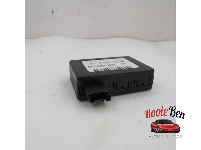 Begagnade Regnsensor Landrover Range Rover Sport (LS) 2.7 TDV6 24V Pris € 20,00 Marginaltabell erbjuds av Rooie Ben autodemontage