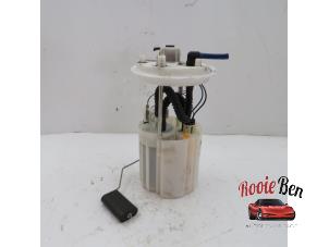 Used Electric fuel pump Opel Corsa D 1.2 16V Price € 50,00 Margin scheme offered by Rooie Ben autodemontage