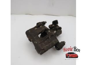 Used Rear brake calliper, left Mazda 3 Sport (BK14) 1.6i 16V Price € 40,00 Margin scheme offered by Rooie Ben autodemontage