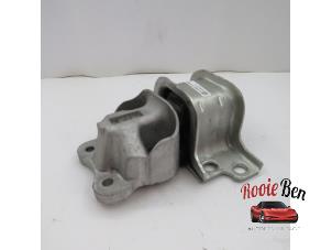 Used Engine mount Fiat Ducato (250) 2.3 D 130 Multijet Price on request offered by Rooie Ben autodemontage