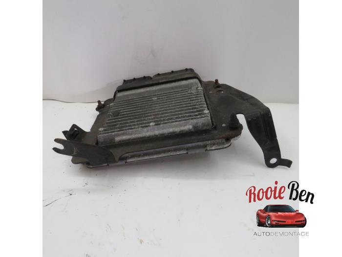 Used Engine management computer Dodge Avenger (JS) 2.0 16V Price € 100,00 Margin scheme offered by Rooie Ben autodemontage