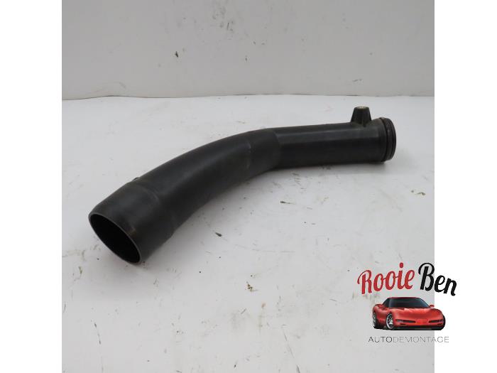 Gebrauchte Intercooler Schlauch Mercedes E (W213) E-200 2.0 Turbo 16V Preis € 25,00 Margenregelung angeboten von Rooie Ben autodemontage
