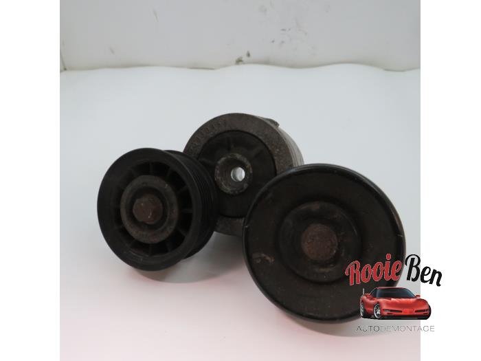 Usados Rodillo tensor correa múltiple Jeep Cherokee/Liberty (KJ) 3.7 V6 24V Precio € 15,00 Norma de margen ofrecido por Rooie Ben autodemontage