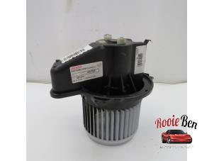 Used Heating and ventilation fan motor Fiat 500 (312) 1.2 69 Price on request offered by Rooie Ben autodemontage