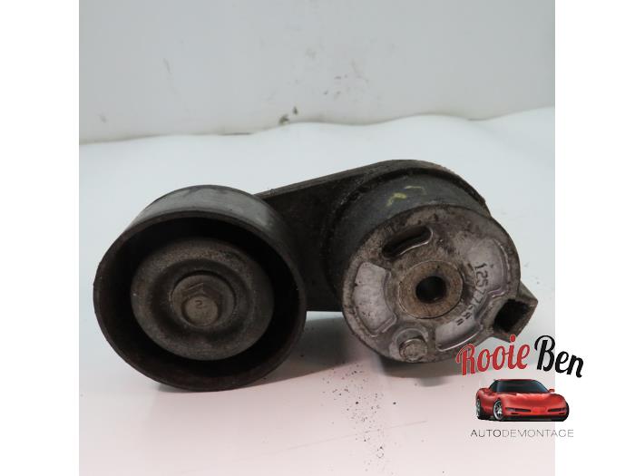 Usados Rodillo tensor correa múltiple Cadillac CTS I 3.6 V6 24V Precio € 15,00 Norma de margen ofrecido por Rooie Ben autodemontage