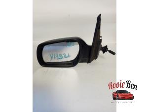 Used Wing mirror, left Mazda 2 (NB/NC/ND/NE) 1.4 16V Price on request offered by Rooie Ben autodemontage